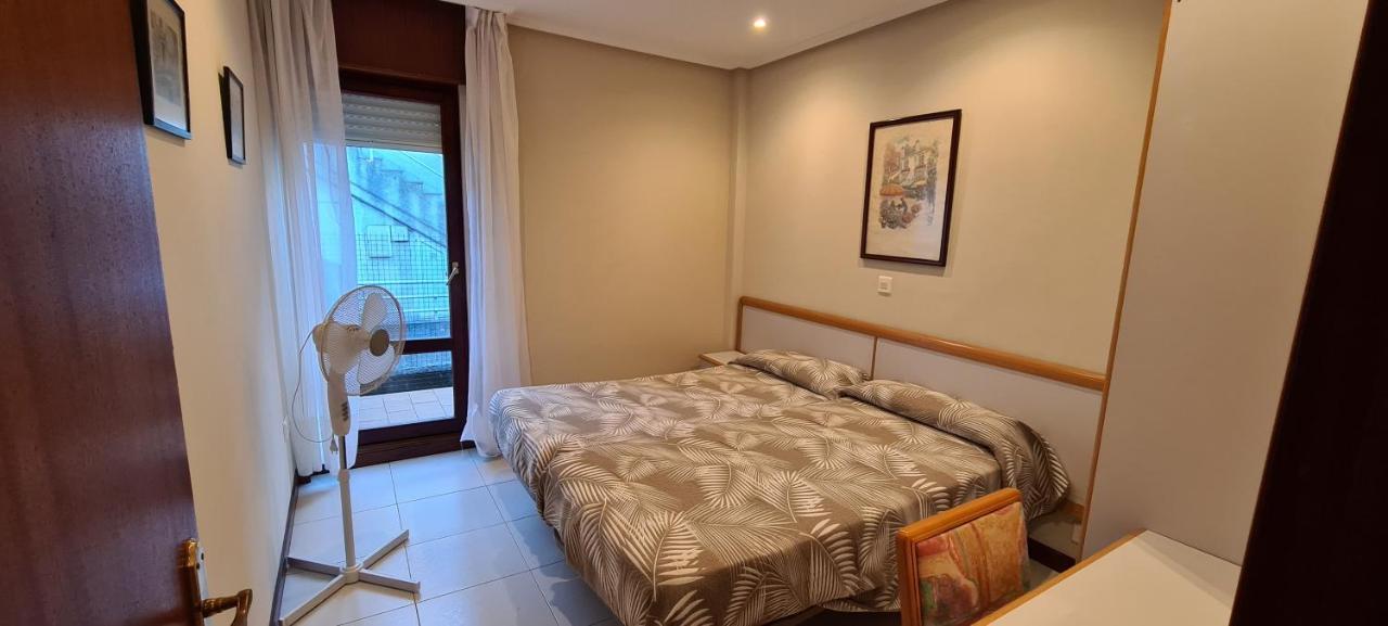 Apartamentos Elena Ларедо Экстерьер фото