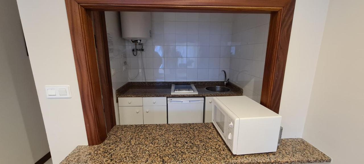 Apartamentos Elena Ларедо Экстерьер фото