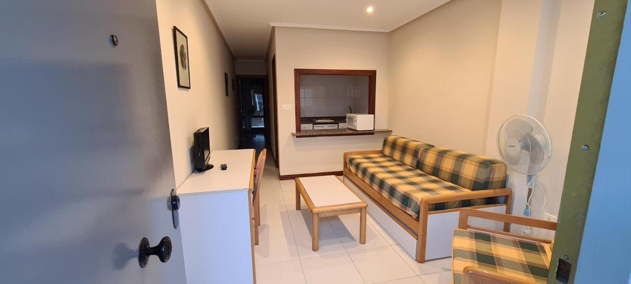 Apartamentos Elena Ларедо Экстерьер фото