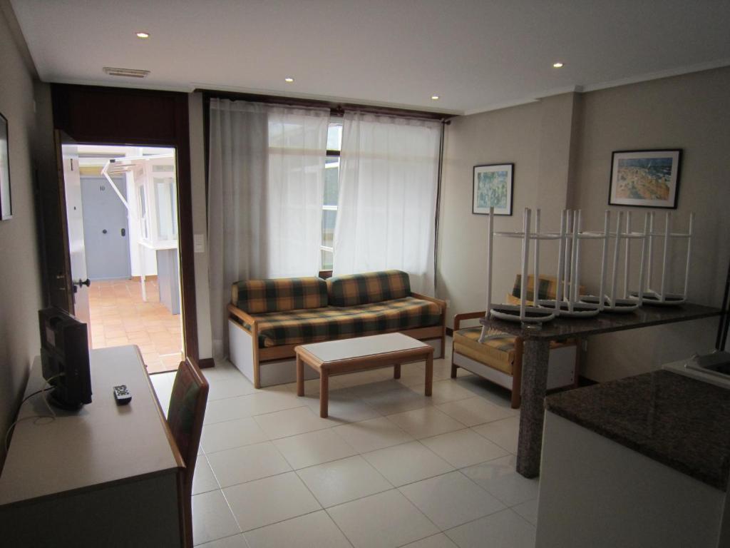 Apartamentos Elena Ларедо Номер фото